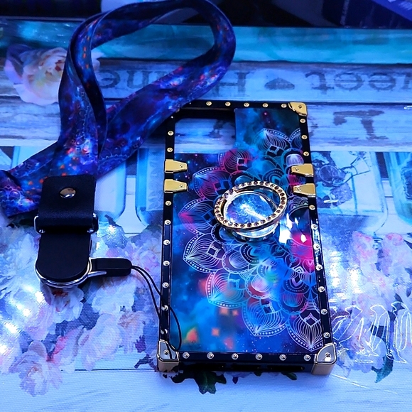 iPhone 13/14 hard case protective bumper - Picture 4 of 7